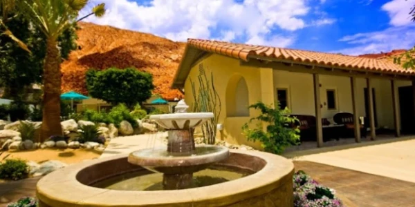 Michael's House - Women's Center